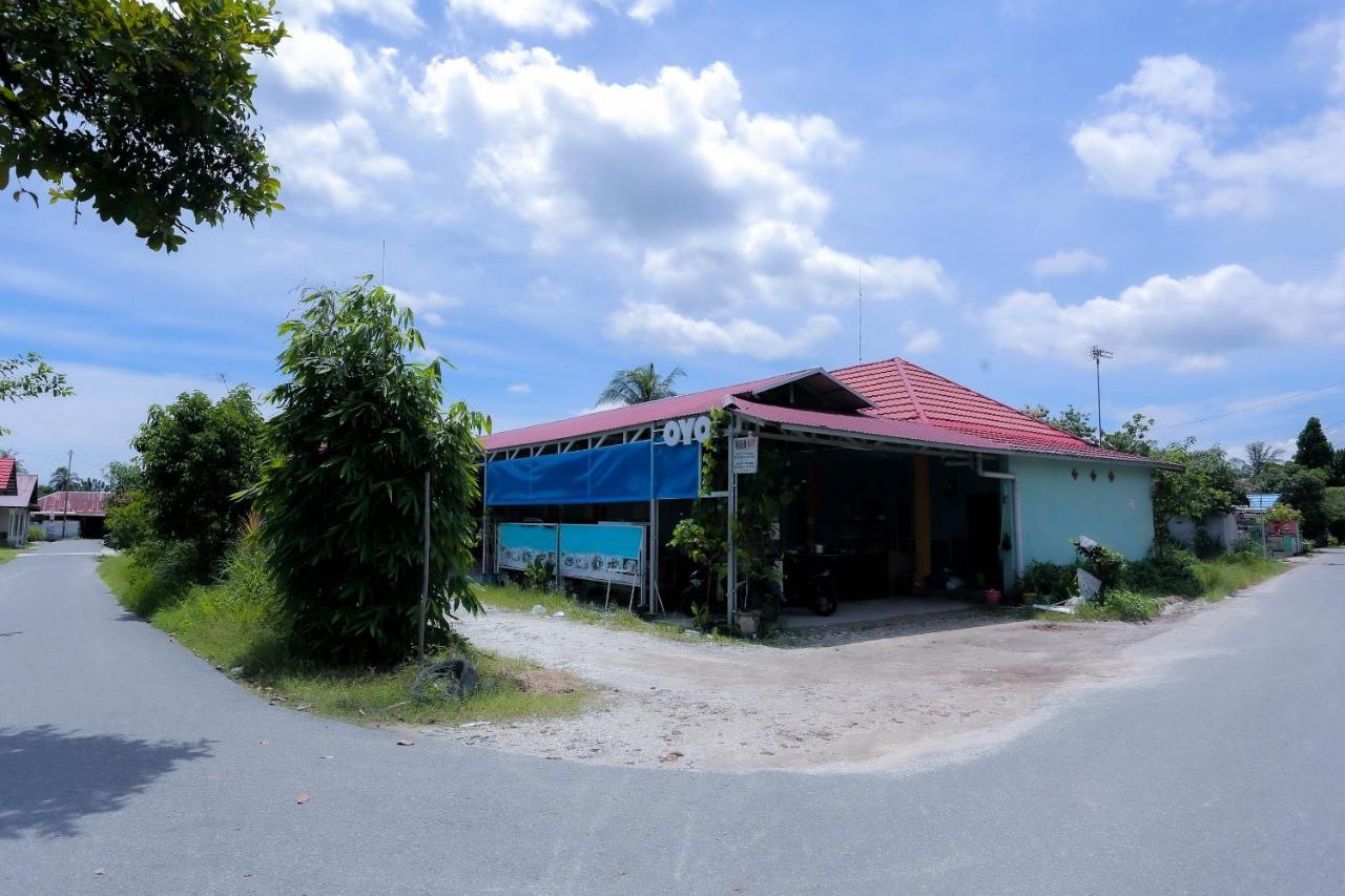 Oyo 2692 Penginapan Mba Ros Banjarbaru Exteriér fotografie