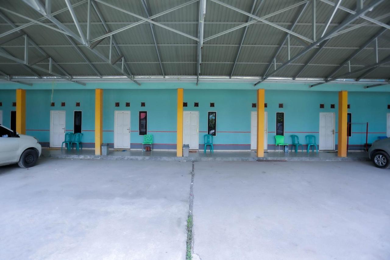 Oyo 2692 Penginapan Mba Ros Banjarbaru Exteriér fotografie