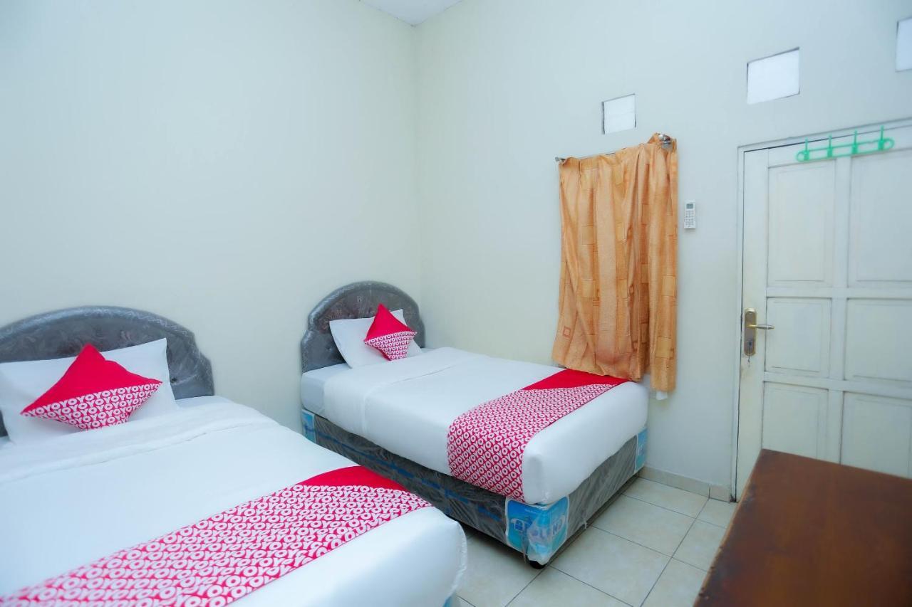 Oyo 2692 Penginapan Mba Ros Banjarbaru Exteriér fotografie